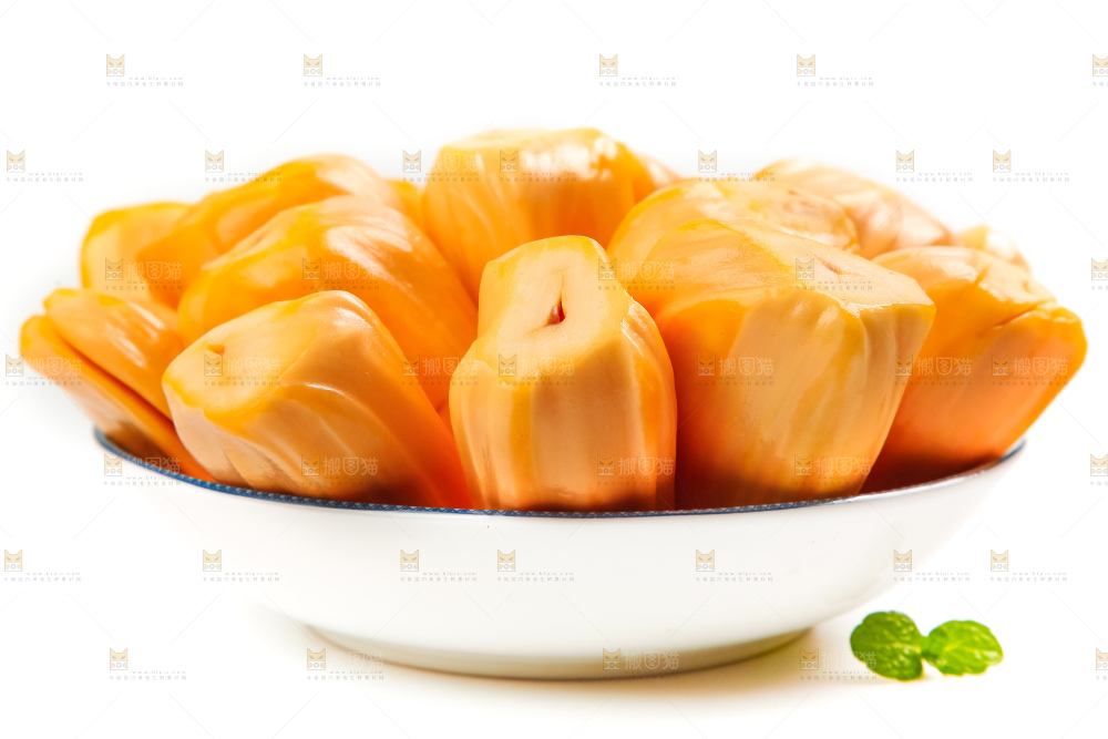 盘子里装着菠萝蜜