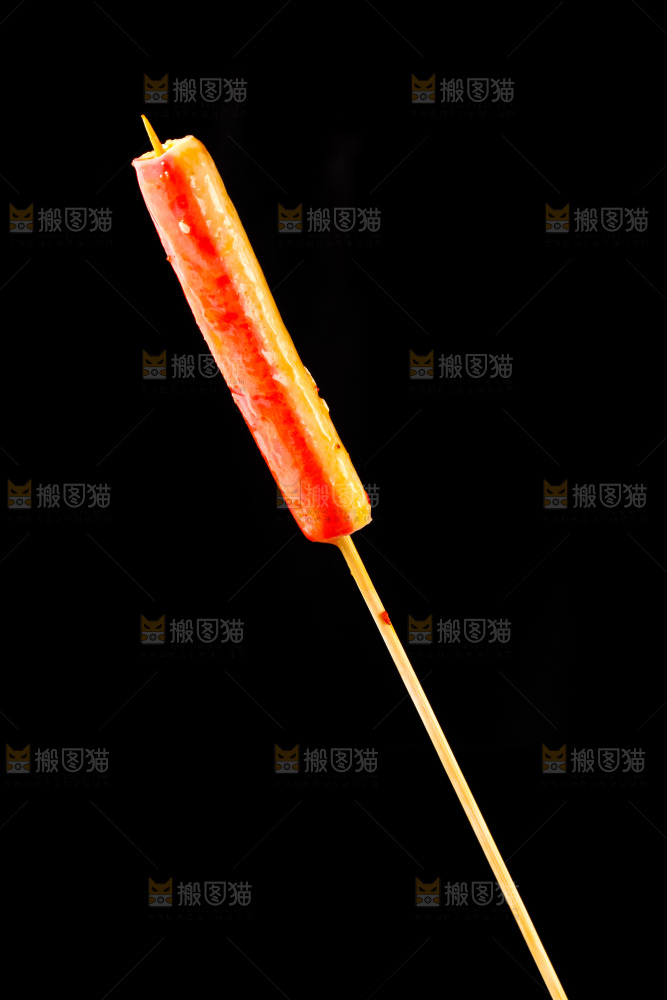 深底上的蟹棒串