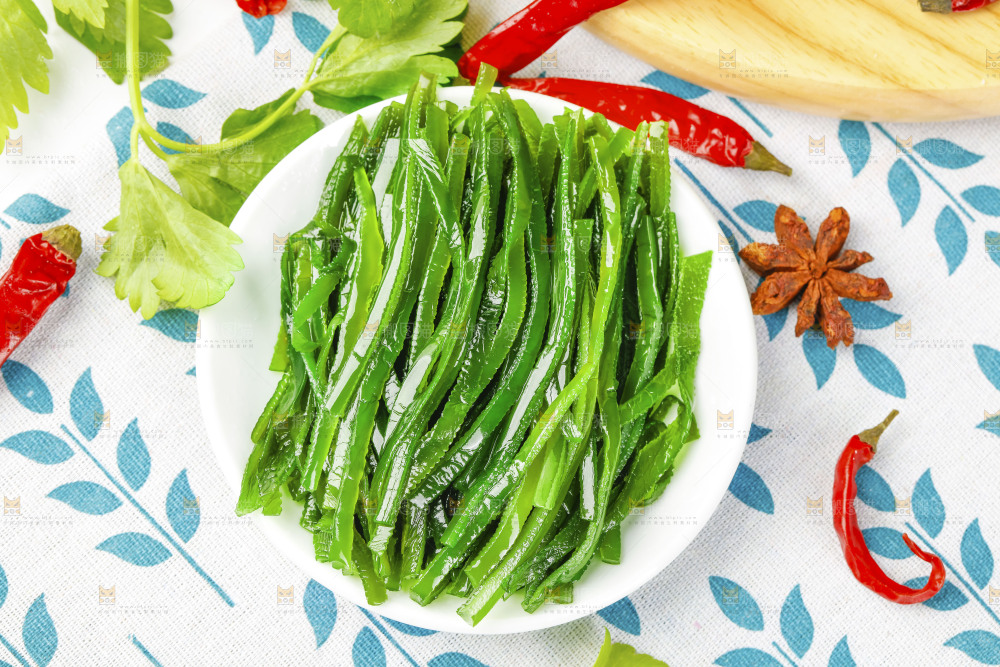 盘子里的荣成海带丝