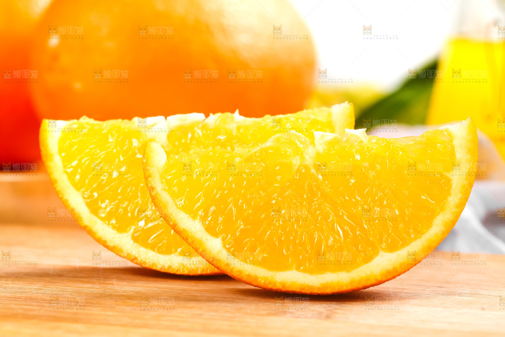 木板上的长虹脐橙