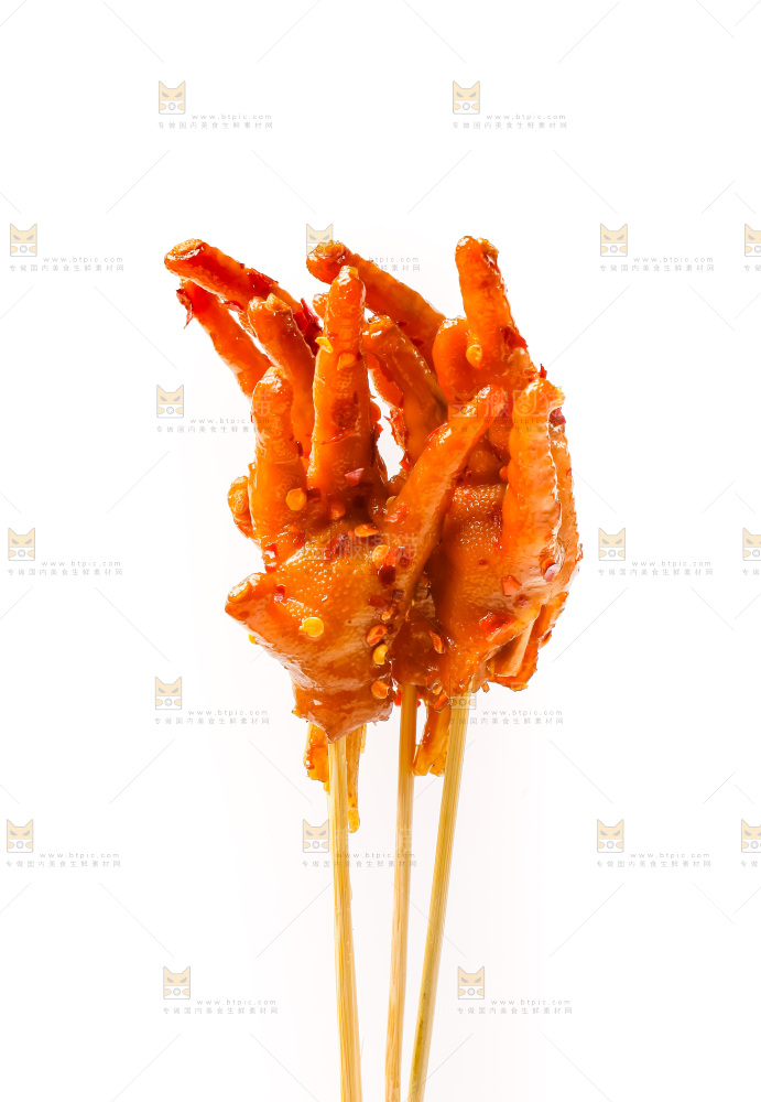 白底上的鸡爪串