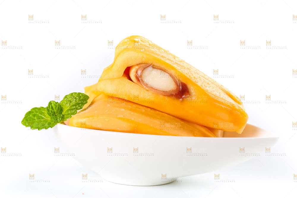 碟子里装着越南菠萝蜜