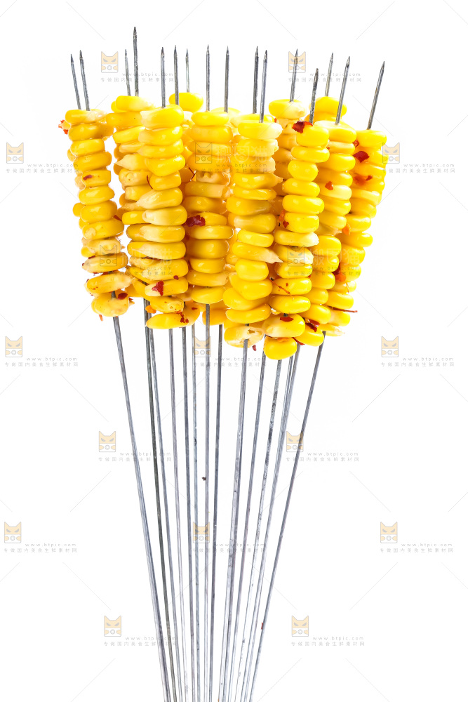 白底上的玉米串