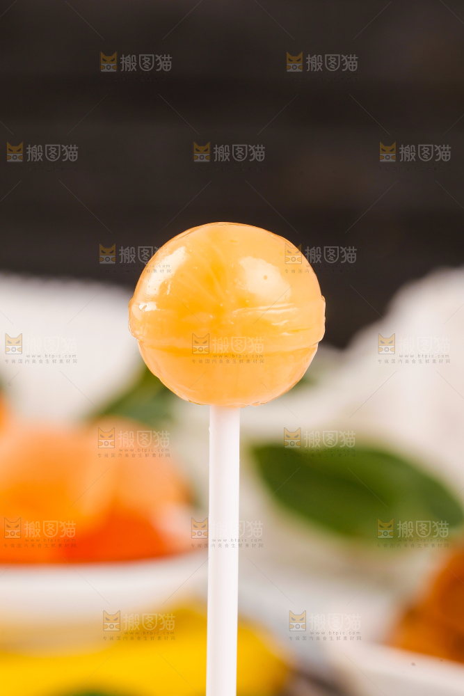 深底上的棒棒糖