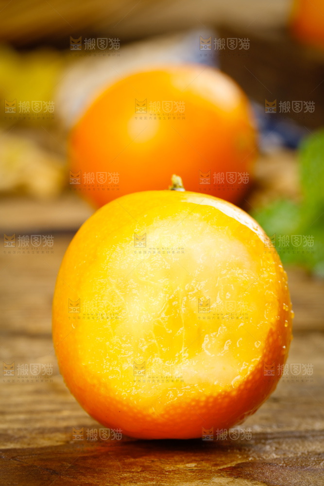 木板上的广西小金桔