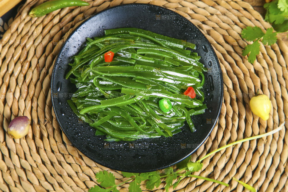 盘子里的荣成海带丝