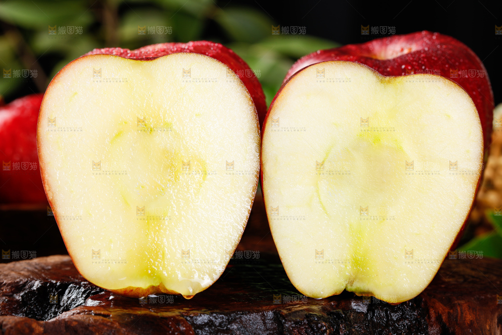 深底上放着甘肃花牛苹果