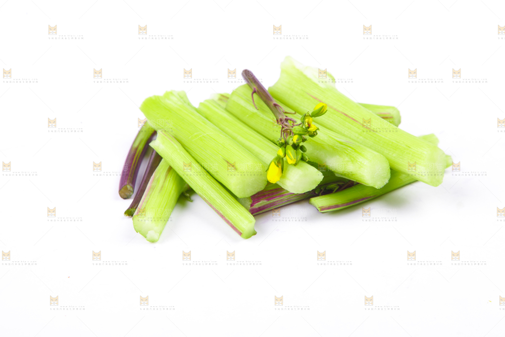 白底上放着紫菜苔