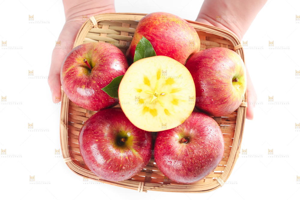 白底上放着大凉山丑苹果