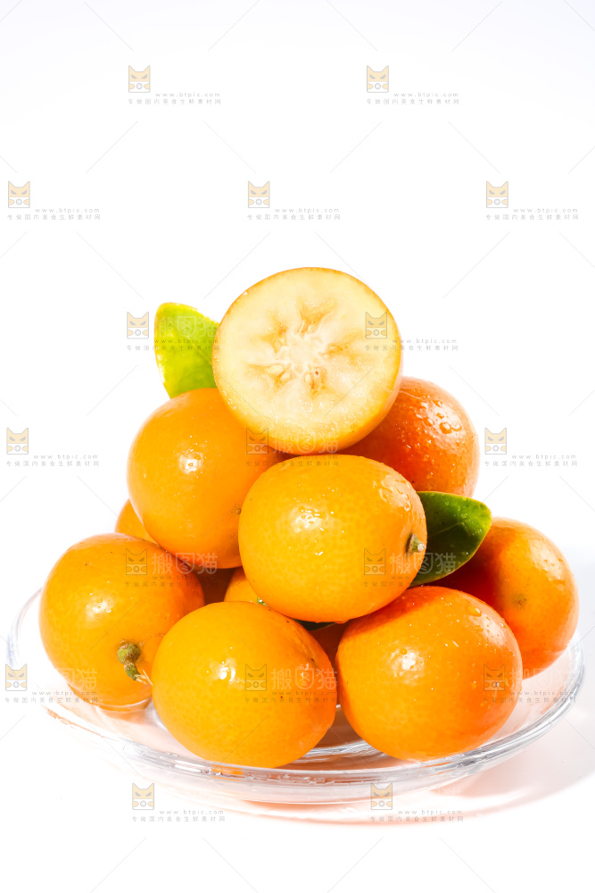 白底上的融安金桔