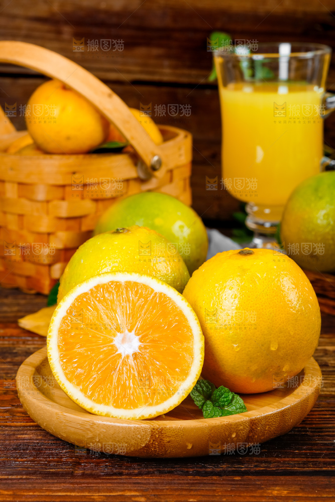 盘子里的高原褚橙