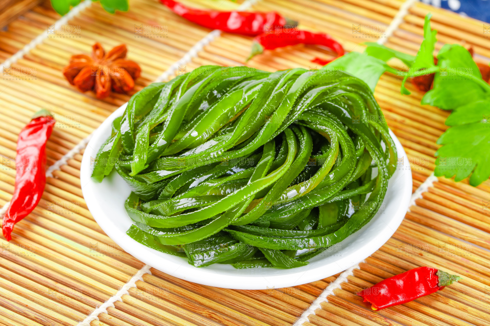 盘子里的荣成盐渍海带丝