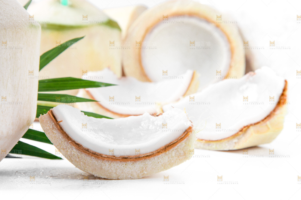 白底上的香水椰青