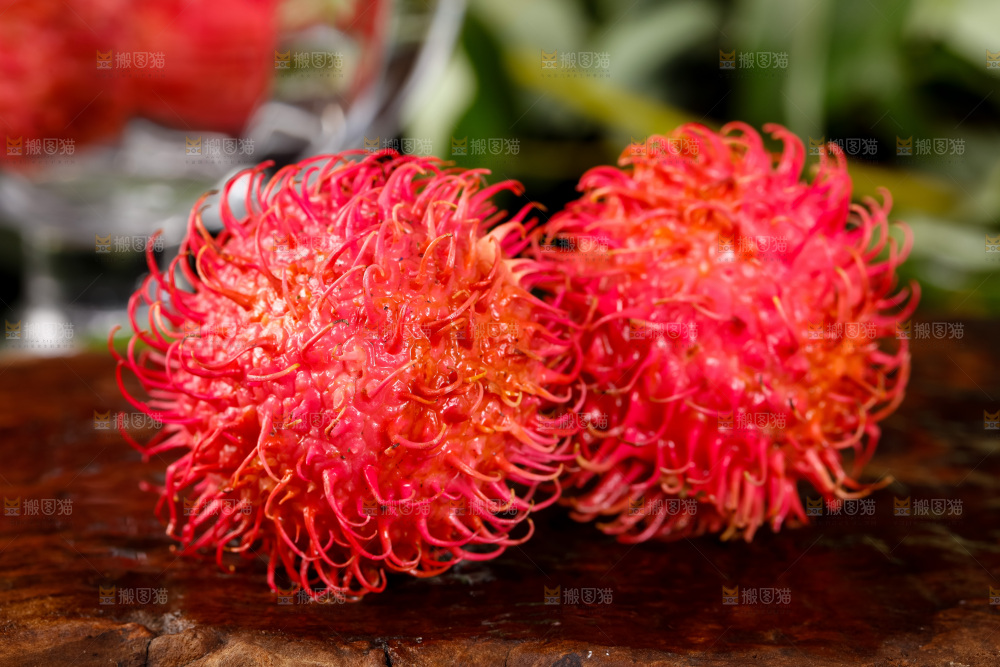 深底上的海南红毛丹