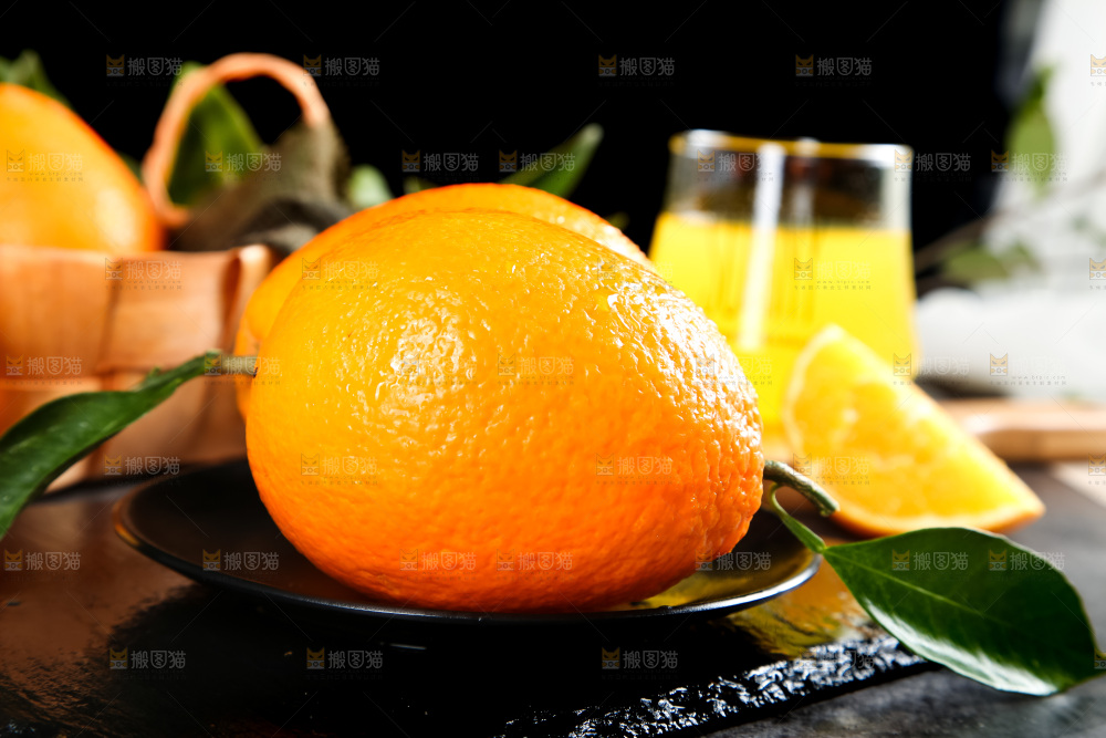 石板上的秭归脐橙