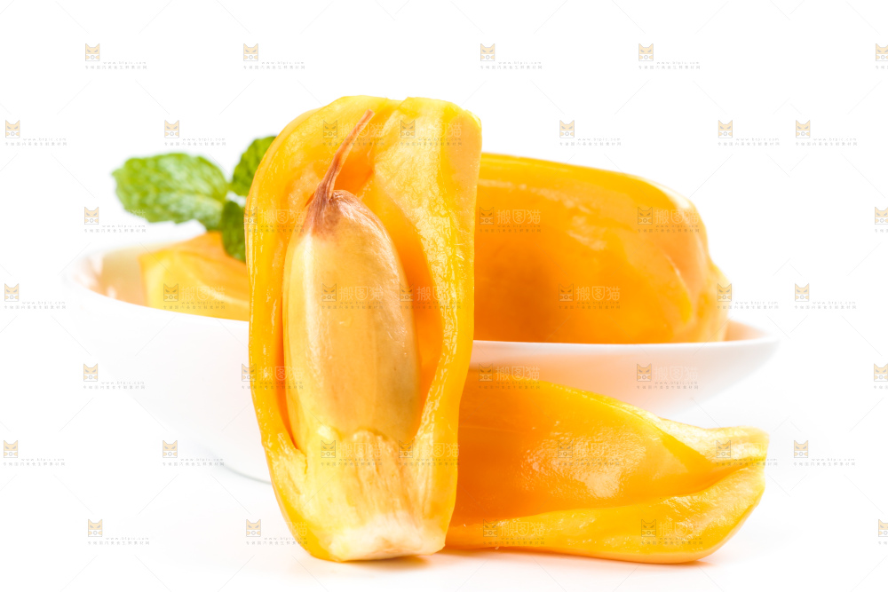 碟子里装着越南菠萝蜜