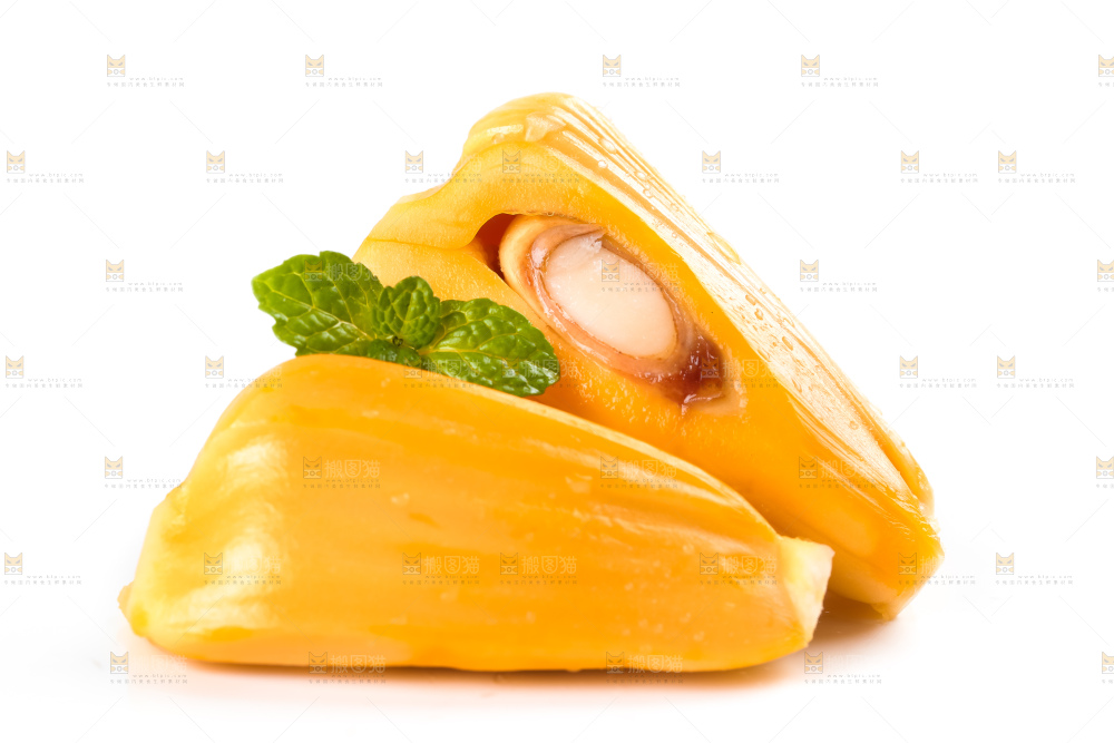 白底上摆放着红心菠萝蜜