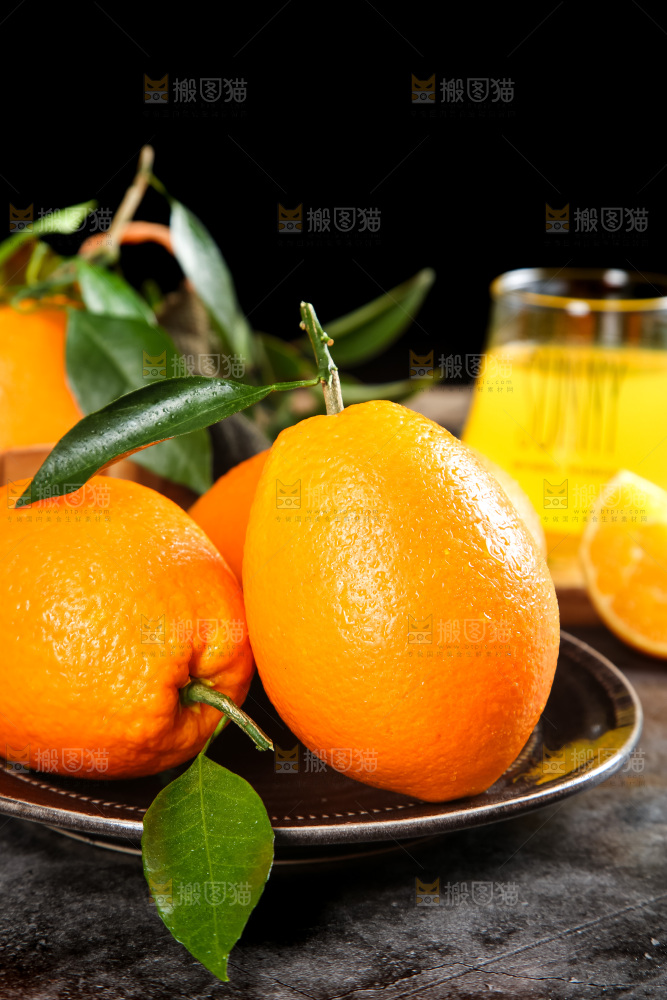 石板上的秭归脐橙