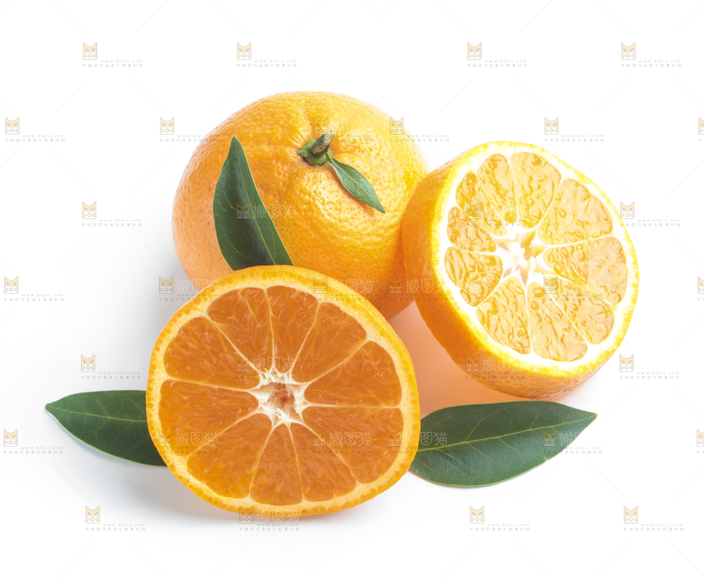 白底上放着柑橘