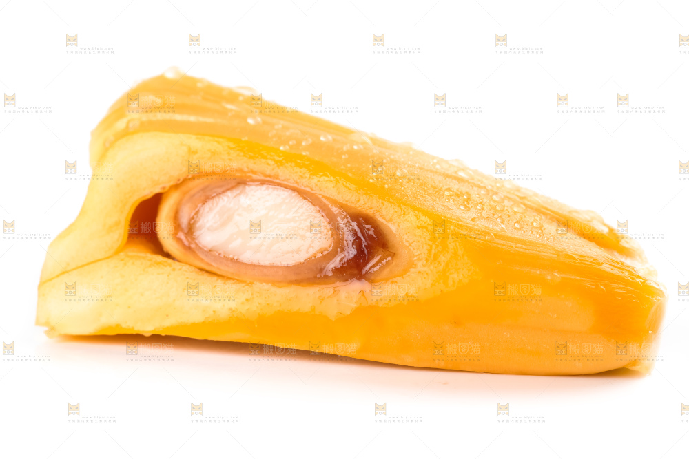 白底上摆放着红心菠萝蜜