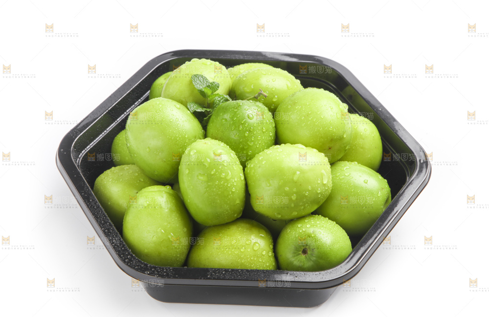 盒子里装着青枣