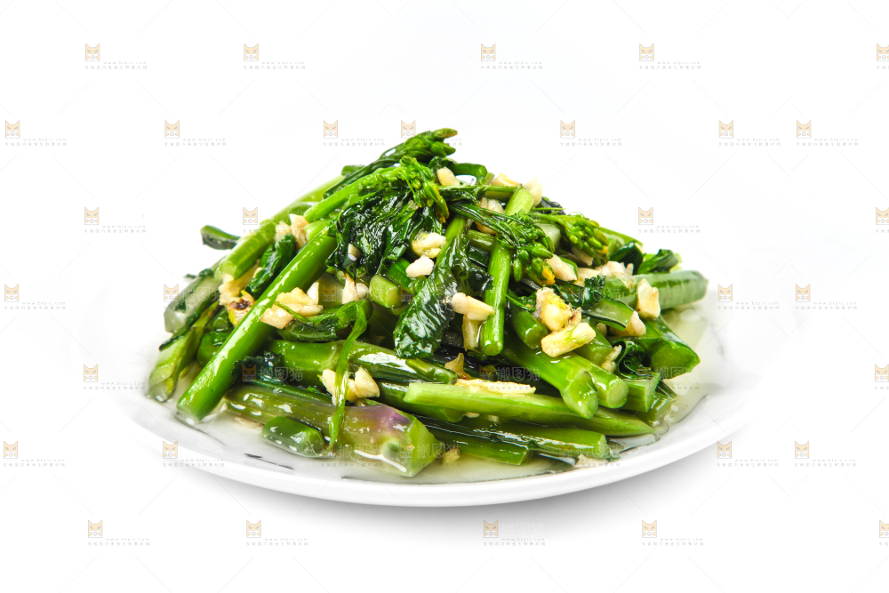 盘子里装着炒菜薹