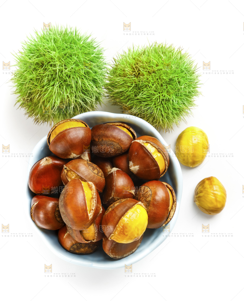 碟子里装着栗子