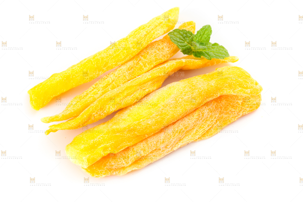 白底上摆放着芒果干