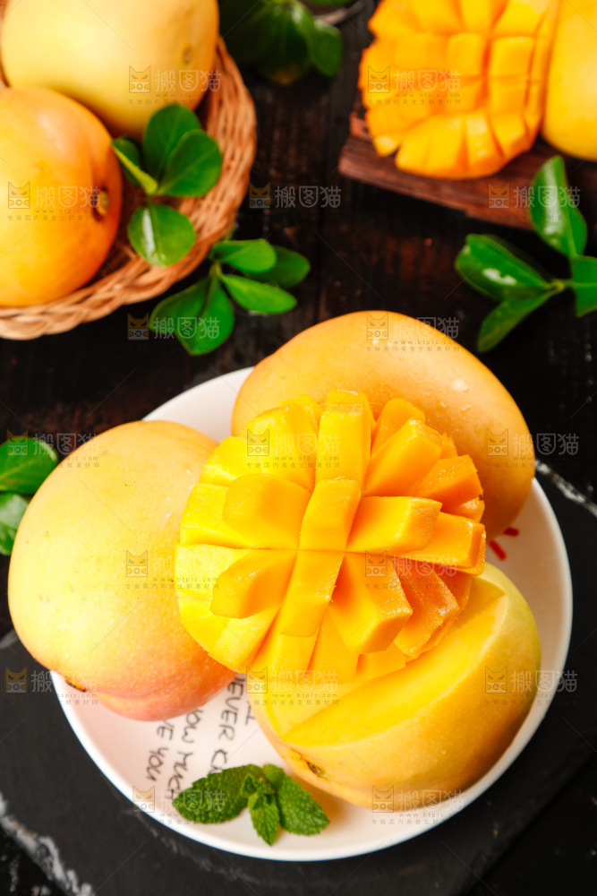 盘子里装着黄金澳芒