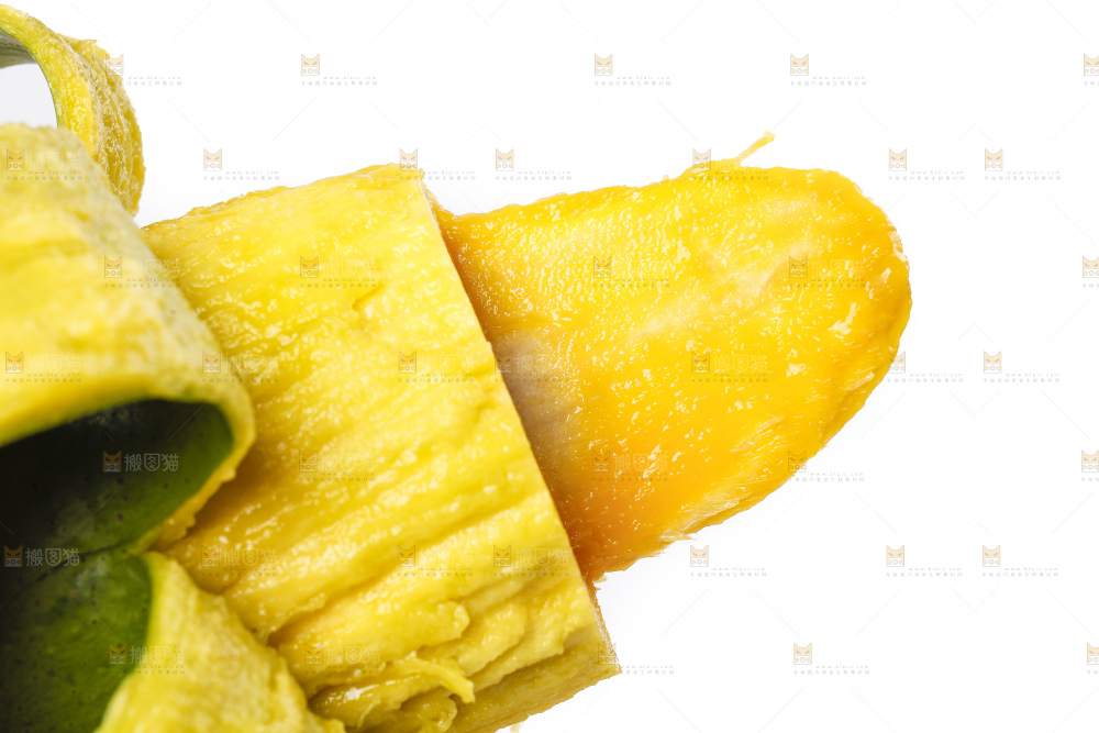 白底上摆放着进口青芒 