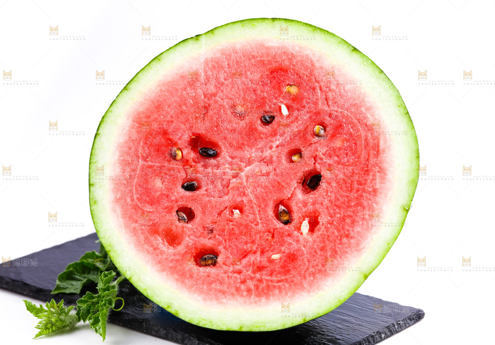 黑石板上摆放着麒麟瓜