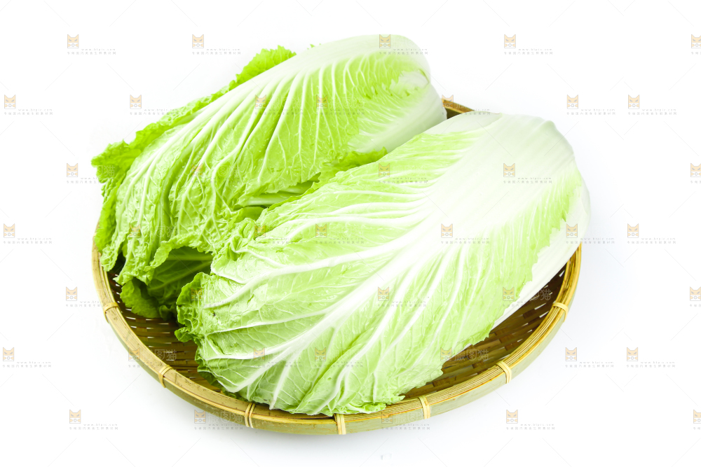 篮子上放着大白菜