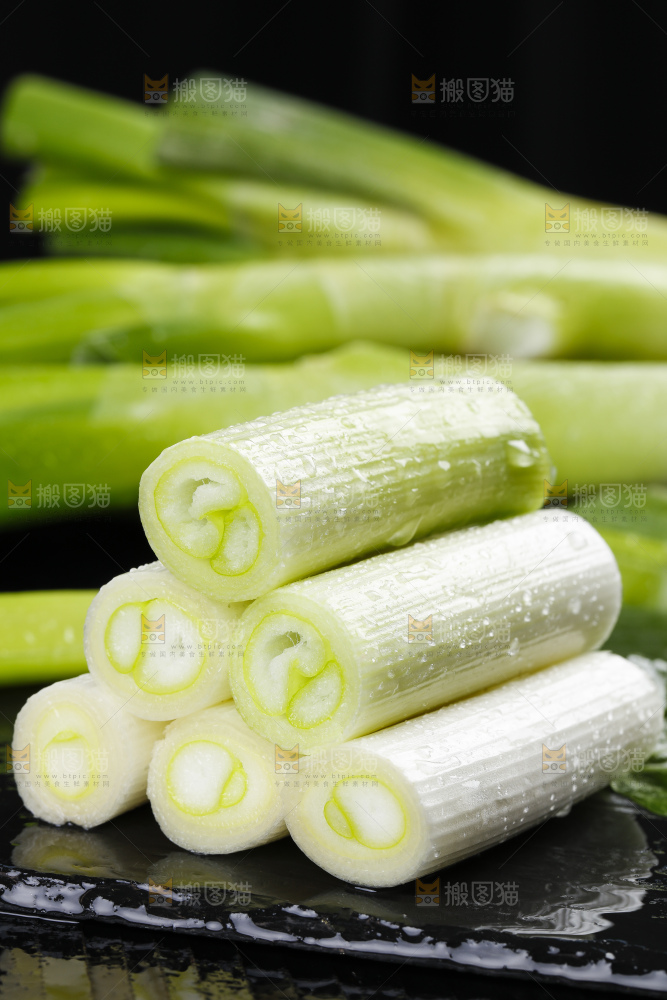 石板上的山东大葱