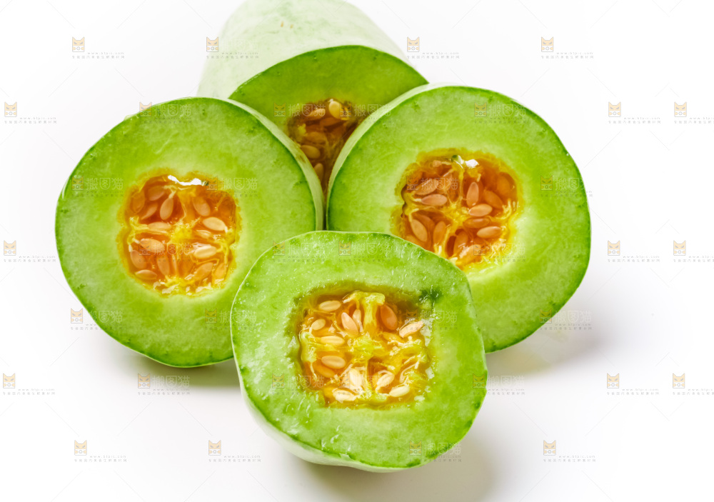 白底上放着新鲜羊角蜜