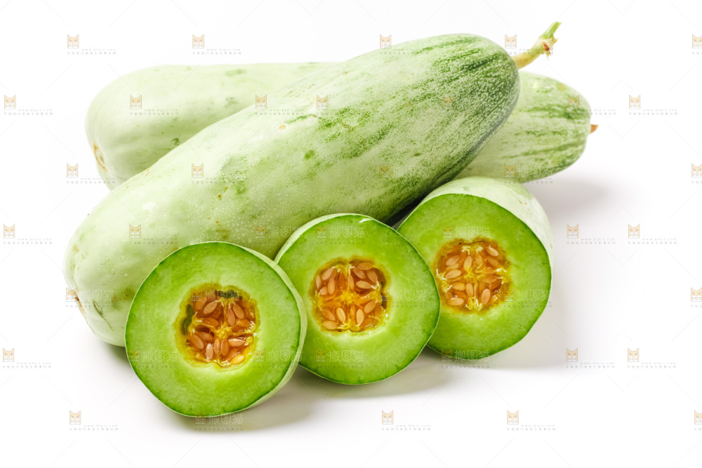白底上放着新鲜羊角蜜