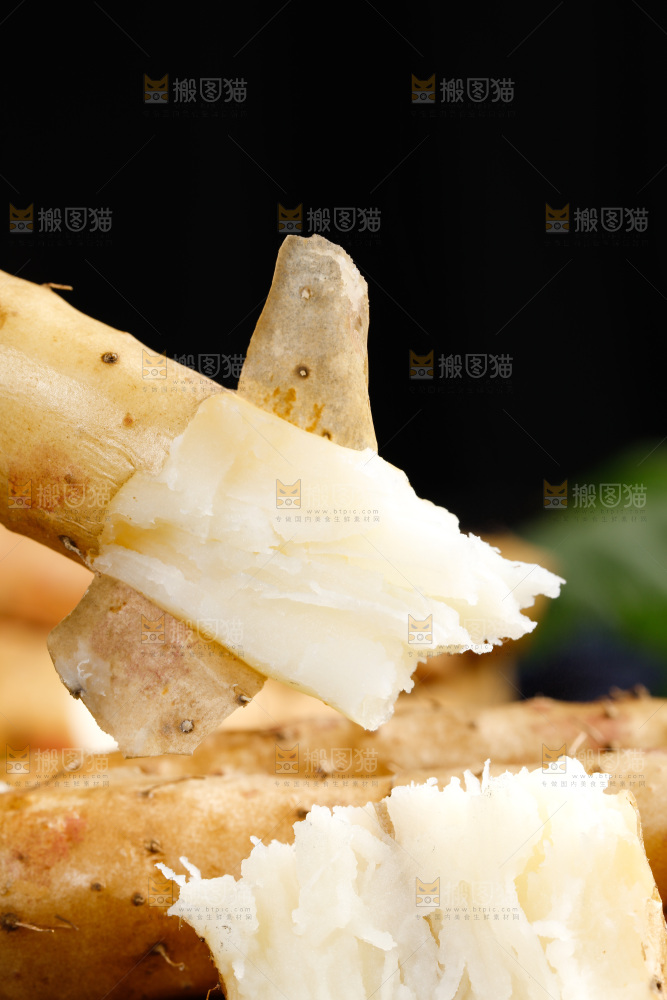 深底上摆放着铁棍山药