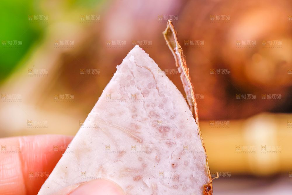 剥皮的大芋头