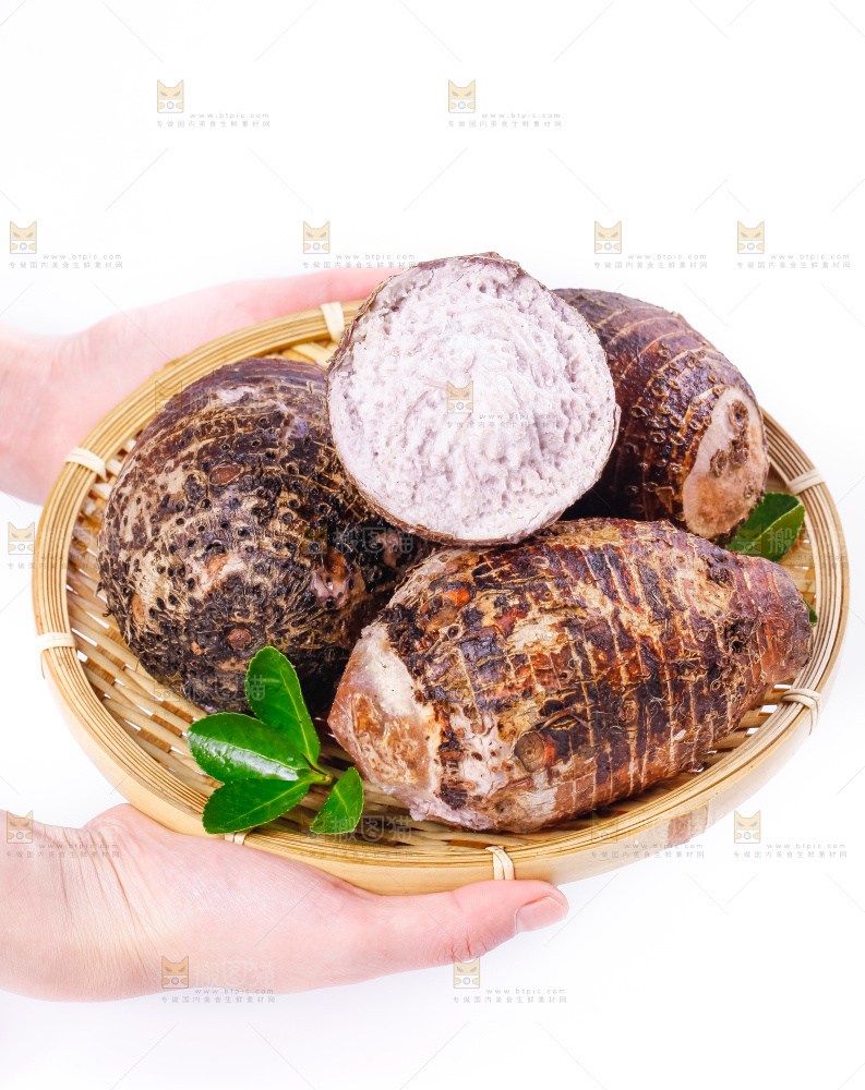 竹篮里的大芋头