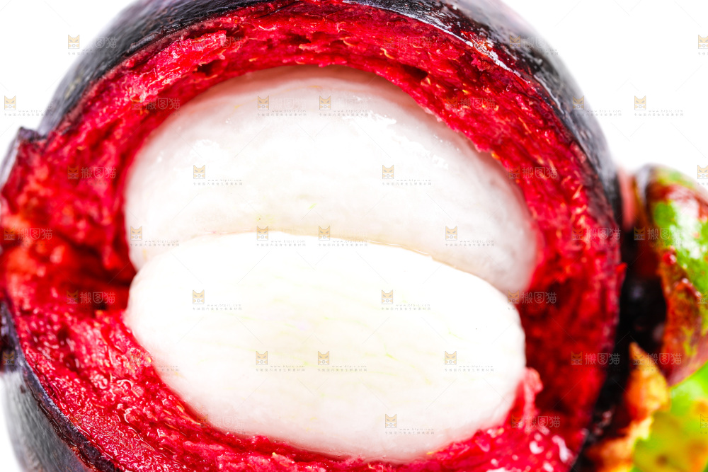 白底上放着泰国山竹