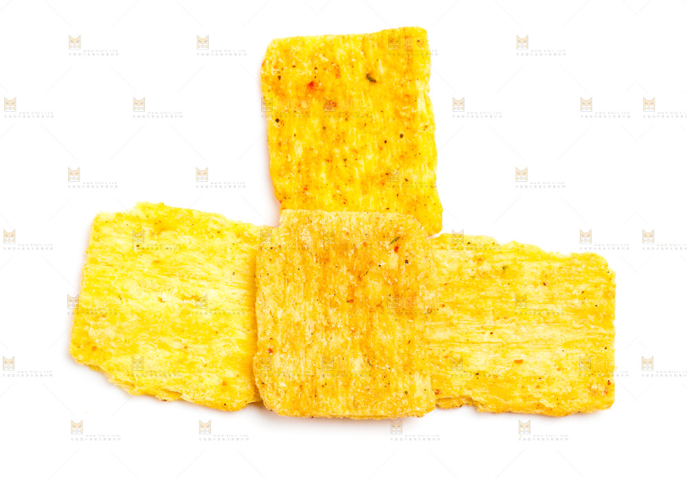 白底上放着麻辣锅巴