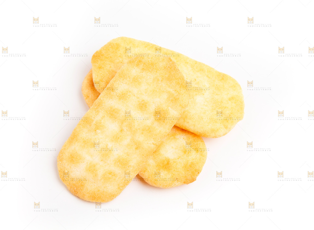 雪饼放在白底上