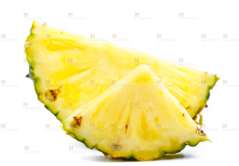 香水小菠萝放在白底上