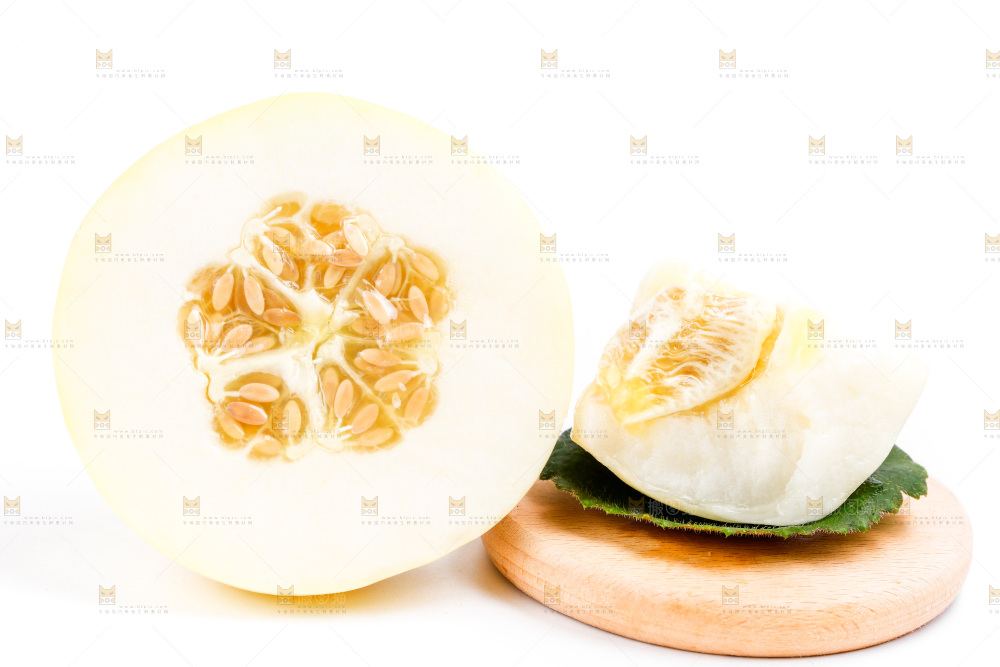 木板上的甜瓜