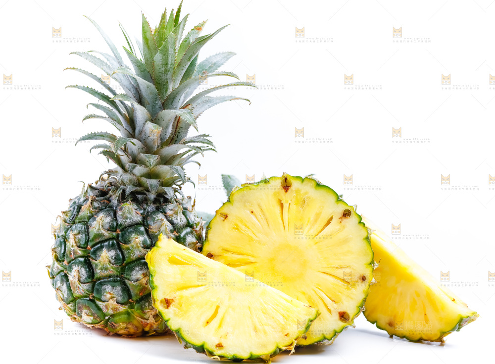 香水小菠萝放在白底上