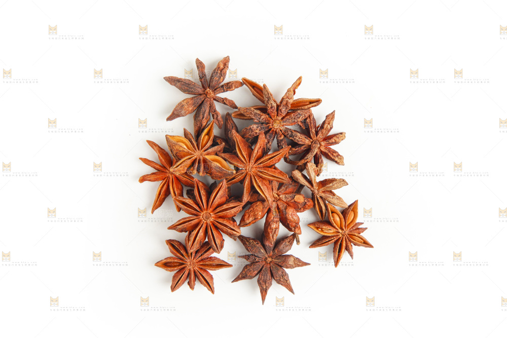 白底上的八角