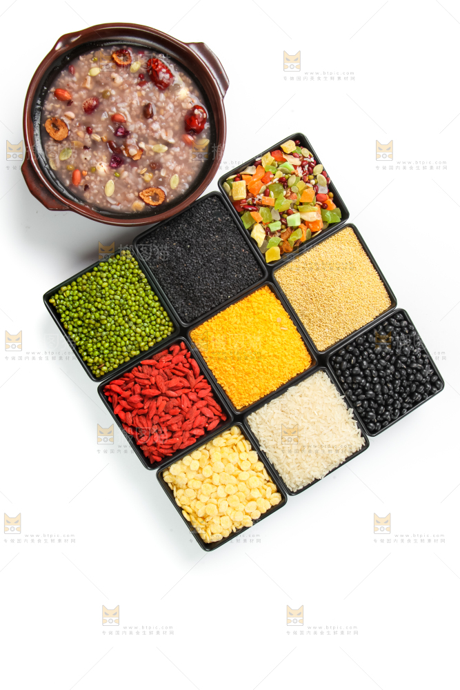 白底上的八宝粥食材和八宝粥