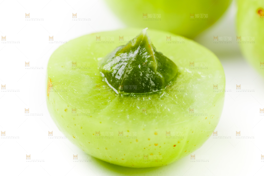 白底上的潮汕油甘果