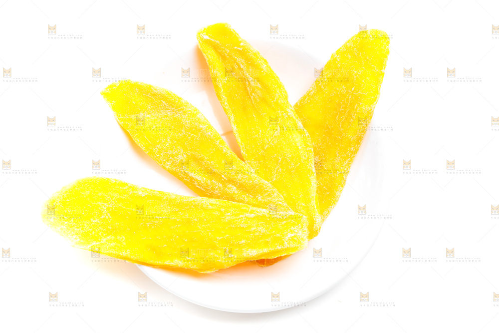碟子里装着芒果干