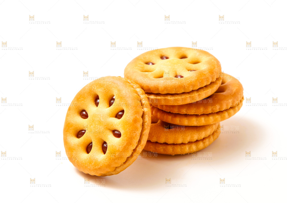 白底上的果酱夹心饼干