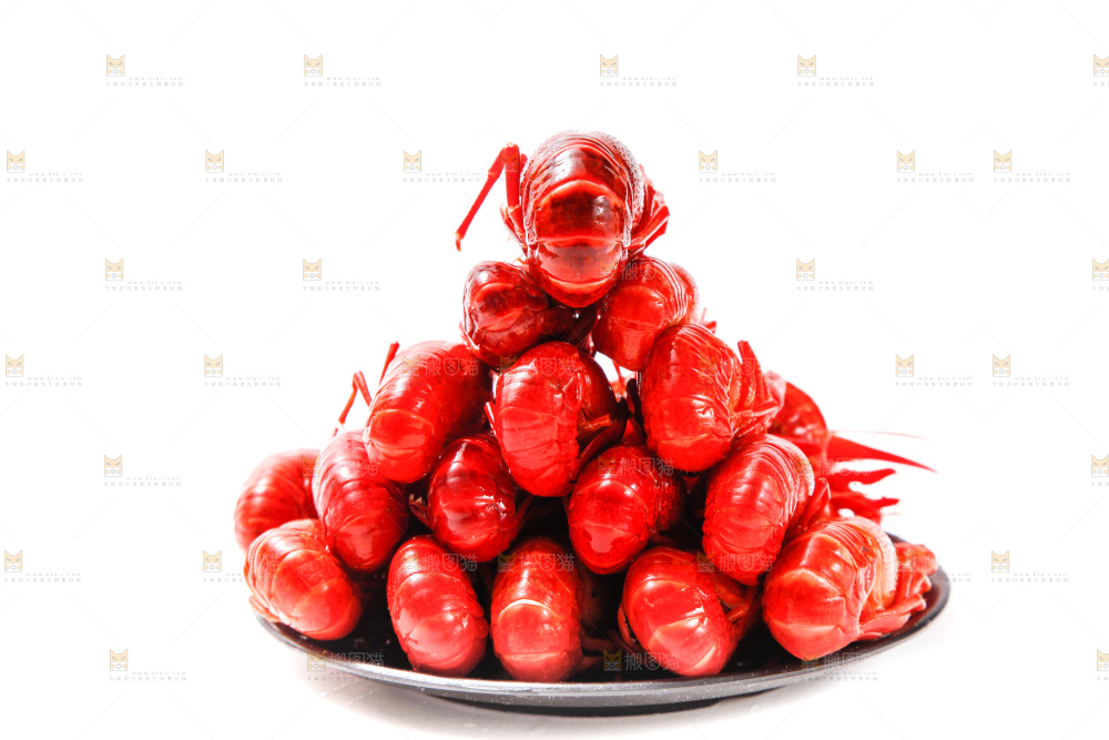 盘子里的清蒸小龙虾